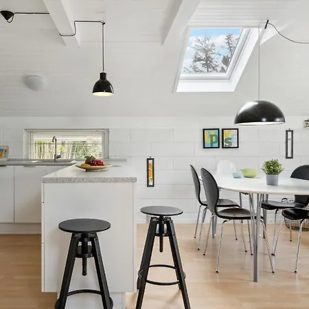 Awesome In With Kitchen Casa vacanze *